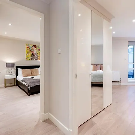 Stunning 2-Bedroom-Hosted By Sweetstay London Exterior photo