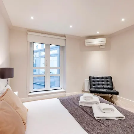 Stunning 2-Bedroom-Hosted By Sweetstay London Exterior photo
