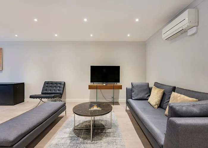 Stunning 2-Bedroom-Hosted By Sweetstay