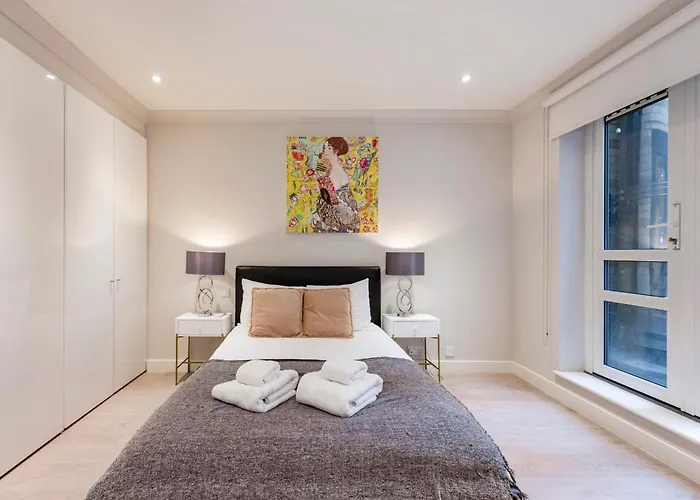 Stunning 2-Bedroom-Hosted By Sweetstay